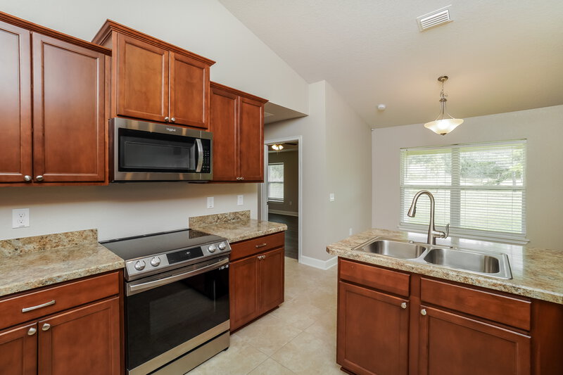 2,330/Mo, 2378 Dog Leg Ct Brooksville, FL 34604 Kitchen View 2