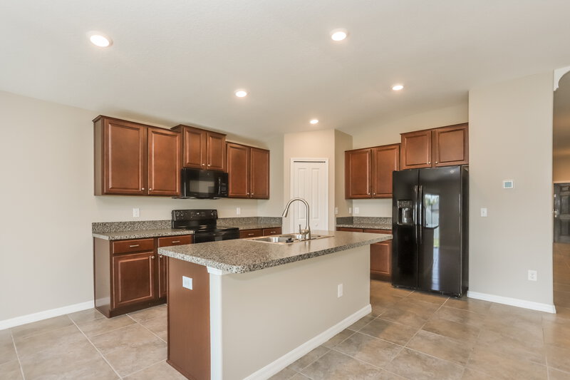 2,360/Mo, 15448 Wicked Strong St Ruskin, FL 33573 Kitchen View