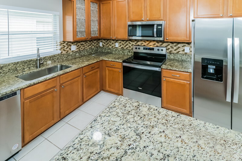 3,220/Mo, 19234 Fishermans Bend Dr Lutz, FL 33558 Kitchen View