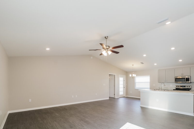 2,505/Mo, 11821 Stone Pine St Riverview, FL 33569 Living Room View