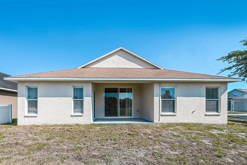2,320/Mo, 11121 Rodeo Ln Riverview, FL 33579 Rear View