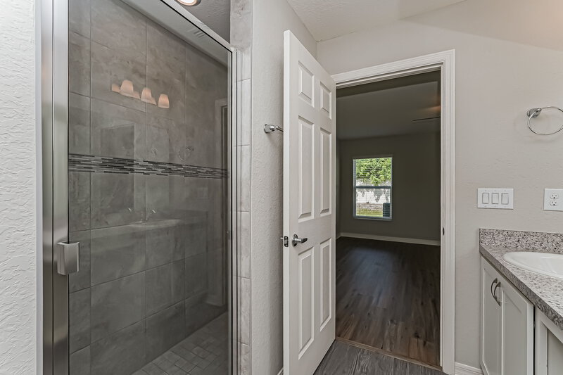 2,345/Mo, 11718 Stone Pine St Riverview, FL 33569 Main Bathroom View 2