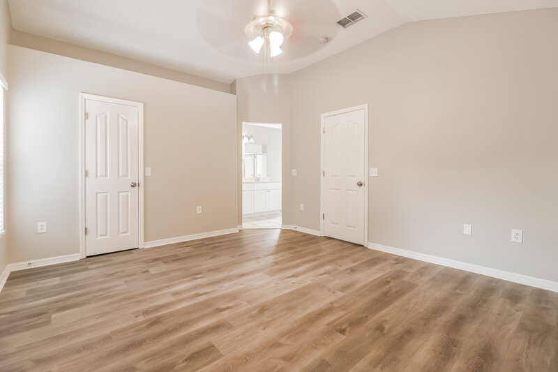 2,655/Mo, 10266 Oasis Palm Dr Tampa, FL 33615 Main Bedroom View