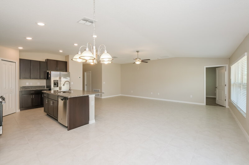 2,715/Mo, 5524 Rainwood Meadows Dr Apollo Beach, FL 33572 Dining Room View