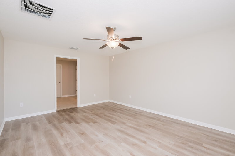 2,715/Mo, 5524 Rainwood Meadows Dr Apollo Beach, FL 33572 Main Bedroom View