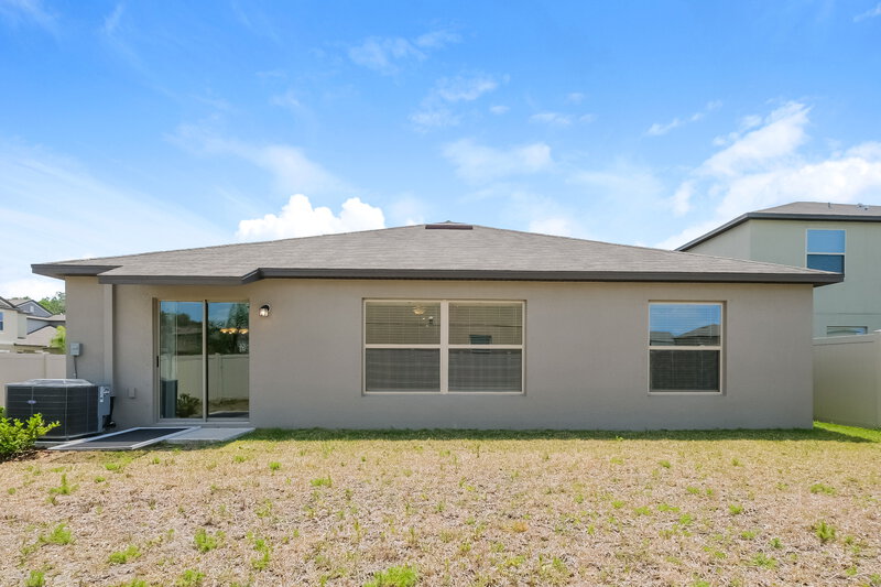 2,715/Mo, 5524 Rainwood Meadows Dr Apollo Beach, FL 33572 Rear View