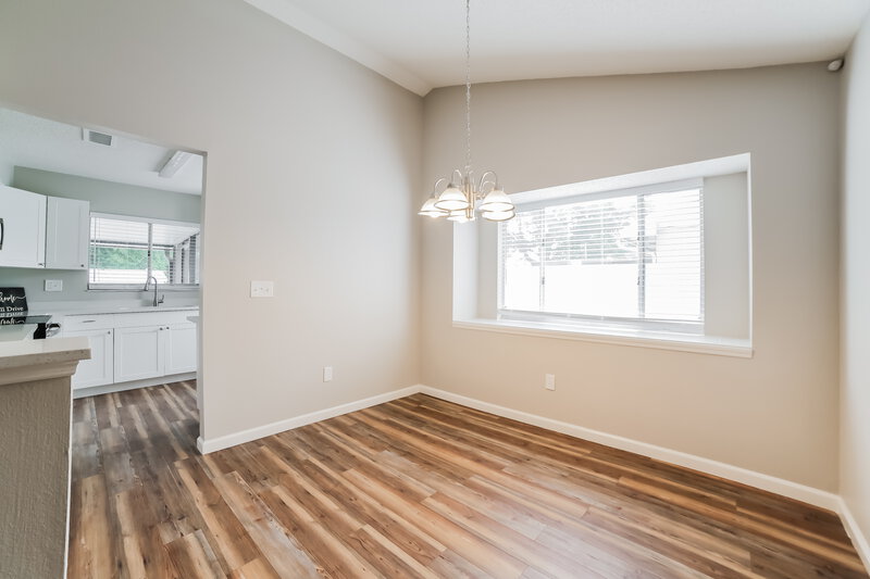 2,545/Mo, 7127 Hollowell Dr Tampa, FL 33634 Dining Room View
