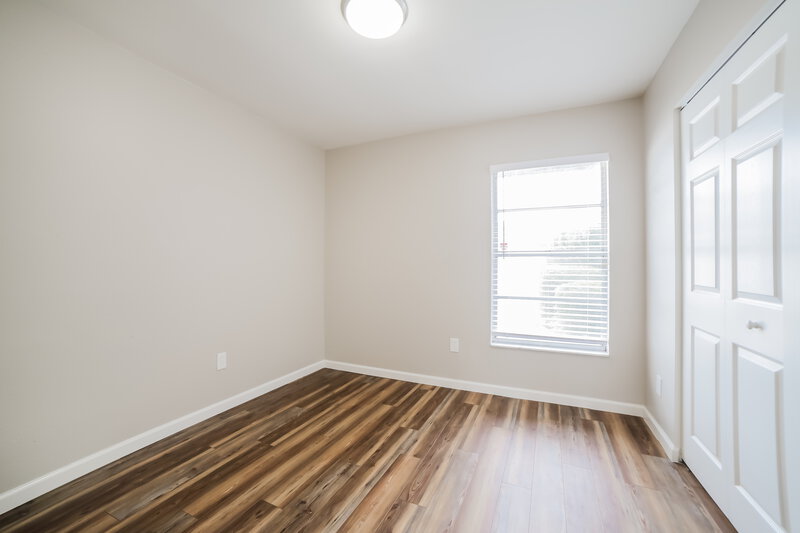 2,545/Mo, 7127 Hollowell Dr Tampa, FL 33634 Bedroom View 2