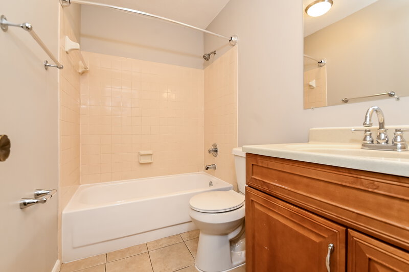 2,065/Mo, 846 Timber Pond Dr Brandon, FL 33510 Bathroom View