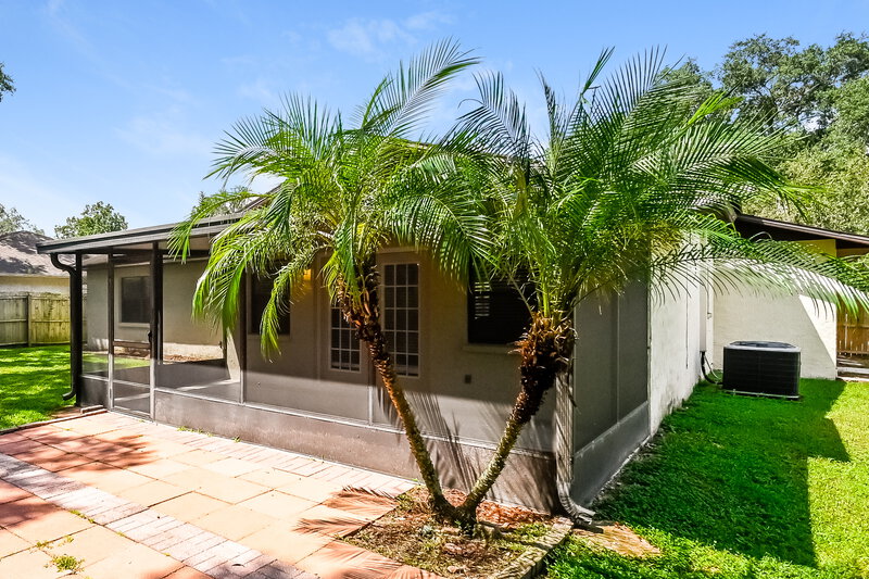 2,065/Mo, 846 Timber Pond Dr Brandon, FL 33510 Rear View