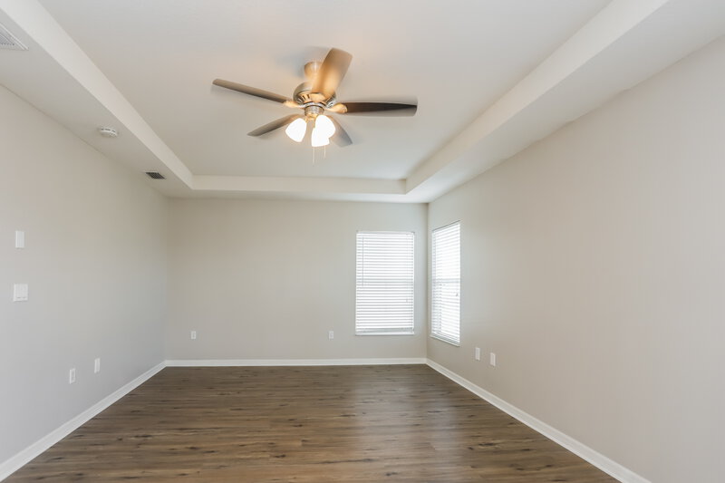 2,320/Mo, 11717 Sunder Berry St Hudson, FL 34667 Main Bedroom View 2