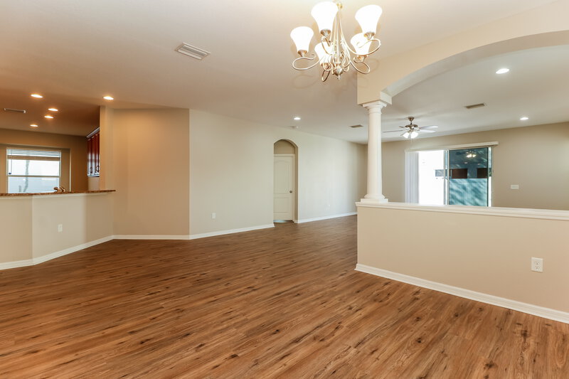 4,190/Mo, 18447 Red Willow Way Land O Lakes, FL 34638 Dining Room View 2