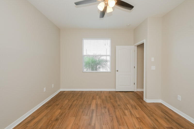 1,985/Mo, 2374 Dovesong Trace Dr Ruskin, FL 33570 Bedroom View 2