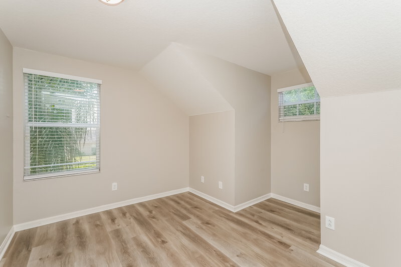 2,025/Mo, 7403 Oxford Garden Cir Apollo Beach, FL 33572 Bedroom View 4