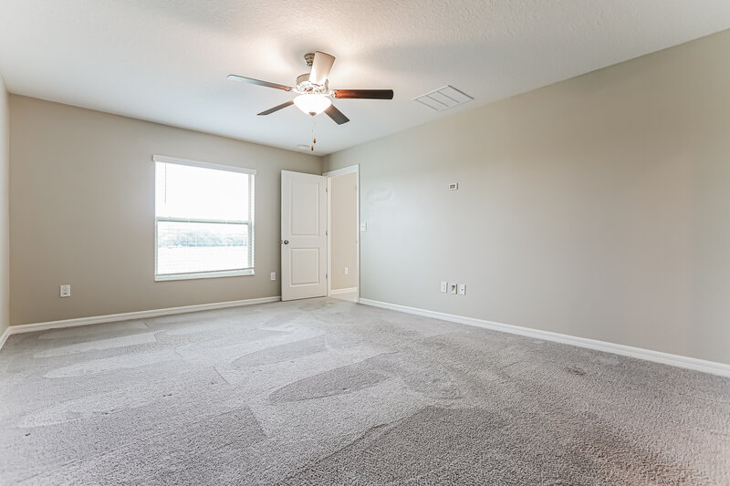 2,300/Mo, 1411 Golden Glow Dr Ruskin, FL 33570 Main Bedroom View 2