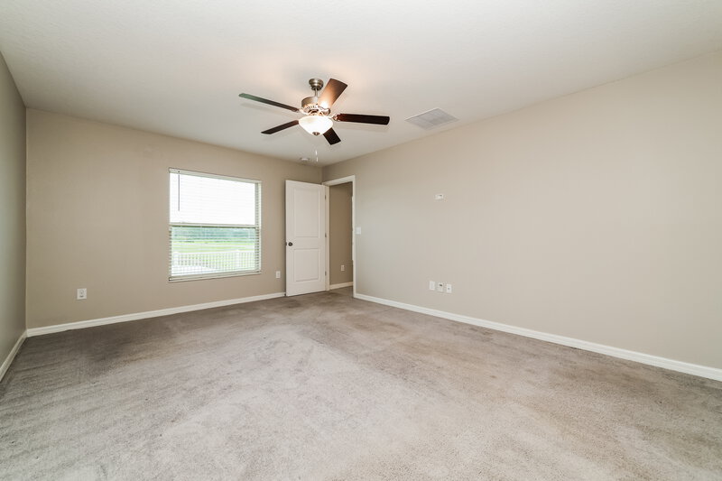 2,380/Mo, 1411 Golden Glow Dr Ruskin, FL 33570 Main Bedroom View 2