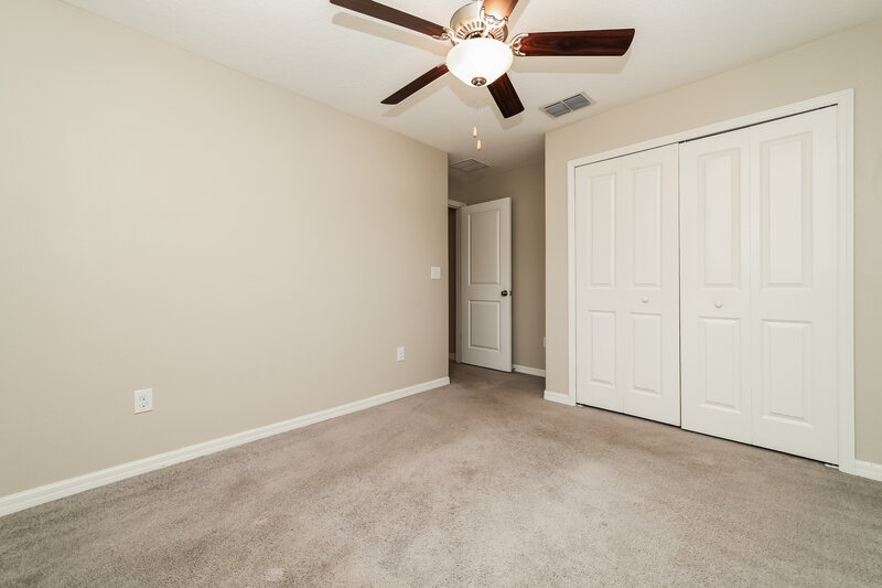 2,380/Mo, 1411 Golden Glow Dr Ruskin, FL 33570 Bedroom View 2