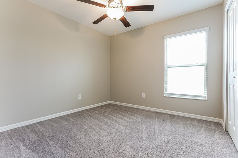 2,300/Mo, 1411 Golden Glow Dr Ruskin, FL 33570 Bedroom View 2