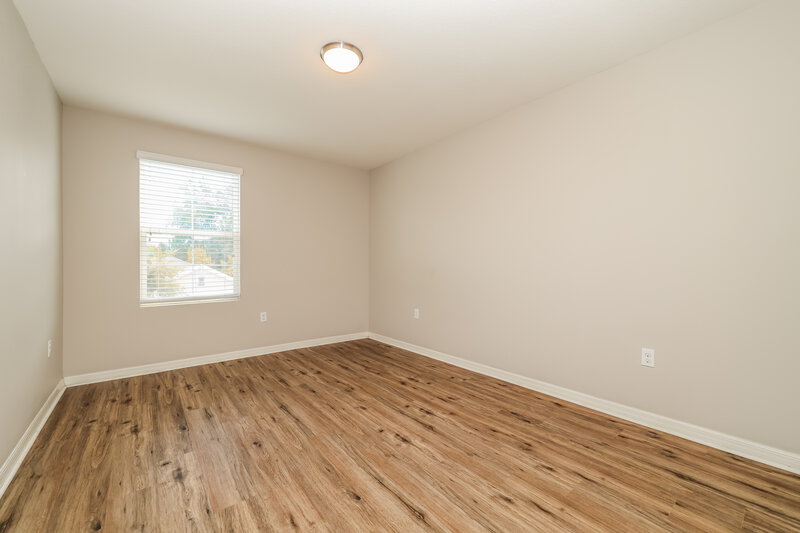 2,290/Mo, 10136 Geese Trail Cir Sun City Center, FL 33573 Bedroom View