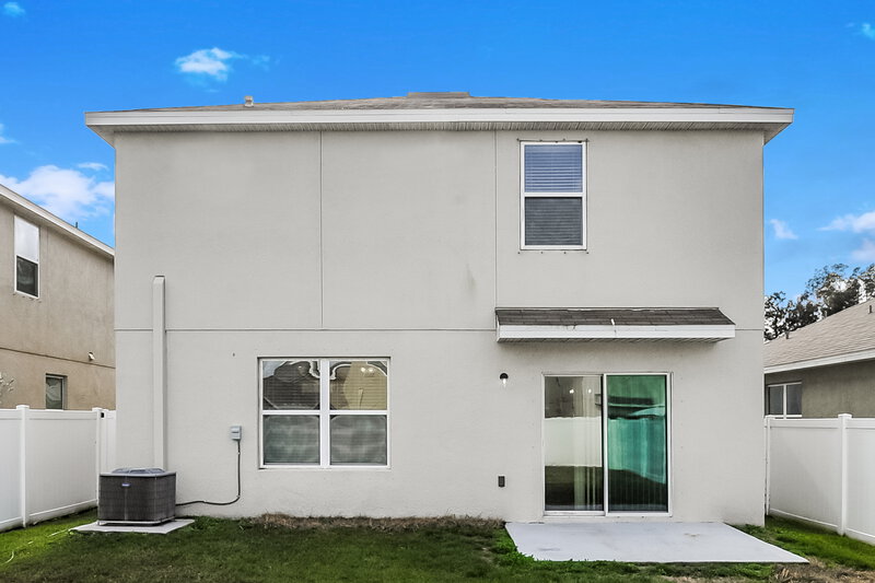 2,510/Mo, 10136 Geese Trail Cir Sun City Center, FL 33573 Rear View