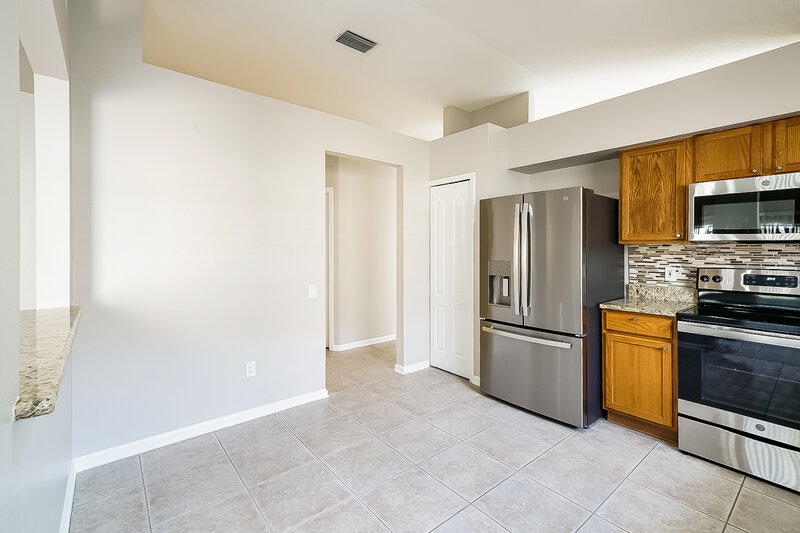 2,490/Mo, 12520 Herons Path Pl Riverview, FL 33578 Breakfast Nook View