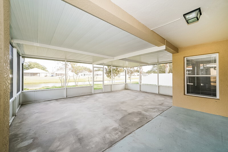 2,490/Mo, 12520 Herons Path Pl Riverview, FL 33578 Sun Room View