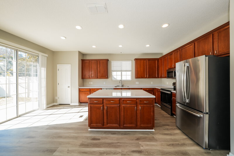 2,570/Mo, 17504 Glenapp Dr Land O Lakes, FL 34638 Kitchen View 2