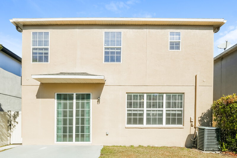 2,570/Mo, 17504 Glenapp Dr Land O Lakes, FL 34638 Rear View