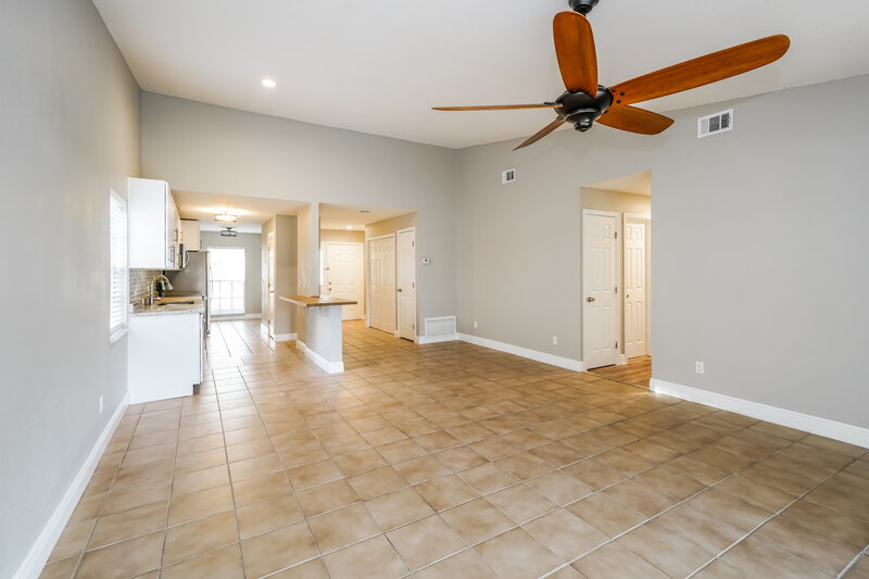 3,740/Mo, 1620 Cobbler Dr Lutz, FL 33559 Living Room View 2