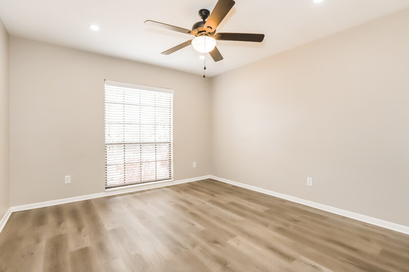 2,210/Mo, 606 Rosemarie Ave Brandon, FL 33511 Bedroom View