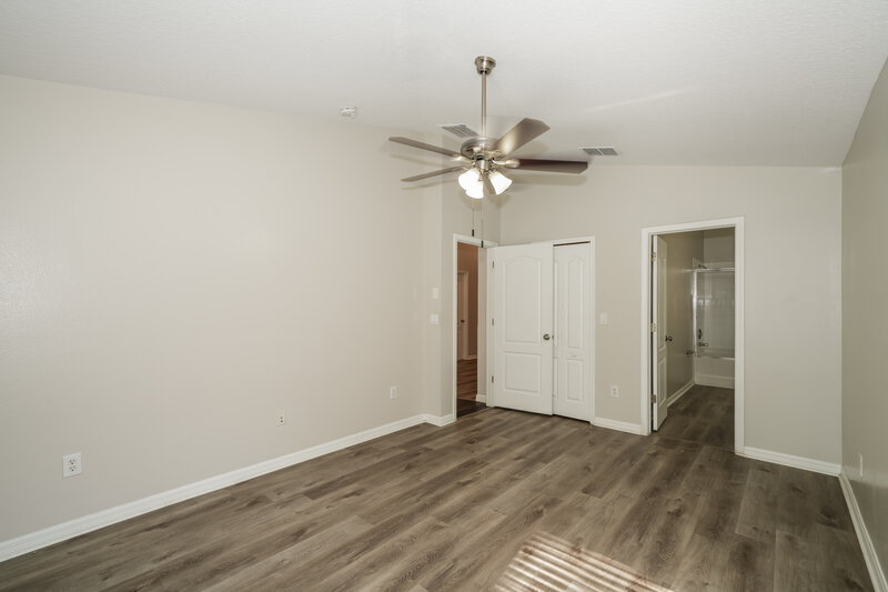 2,095/Mo, 6410 Buckhead Ct Wesley Chapel, FL 33545 Main Bedroom View 2