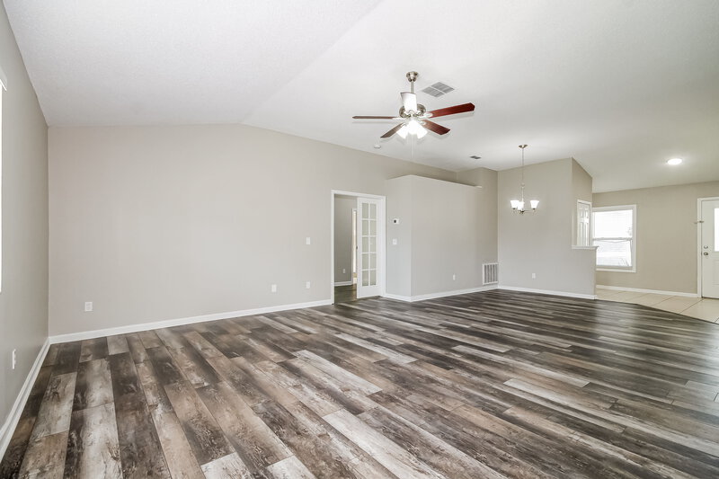 2,685/Mo, 9260 Via Segovia New Port Richey, FL 34655 Living Room View 2