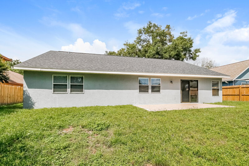 2,685/Mo, 9260 Via Segovia New Port Richey, FL 34655 Rear View 2