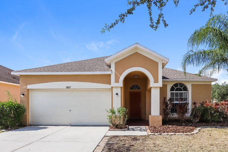 2,580/Mo, 1927 Fruitridge St Brandon, FL 33510 External View