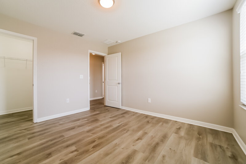 4,050/Mo, 6603 Trent Creek Dr Sun City Center, FL 33573 Bedroom View 3