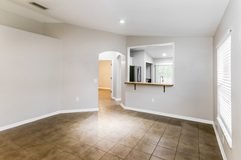 2,015/Mo, 15660 Greyrock Dr Spring Hill, FL 34610 Dining Room View