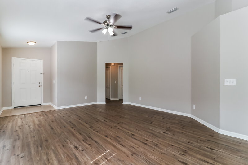2,020/Mo, 7124 Kendall Heath Way Land O Lakes, FL 34637 Living Room View 2
