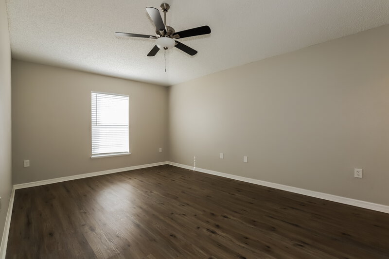 2,180/Mo, 4715 Little Denise Ct Valrico, FL 33594 Main Bedroom View