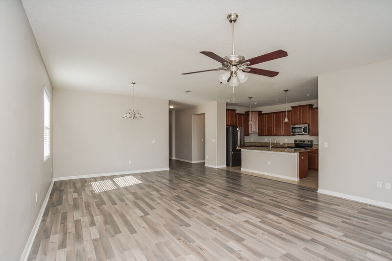 2,335/Mo, 1309 Oak Pond St Ruskin, FL 33570 Living Room View