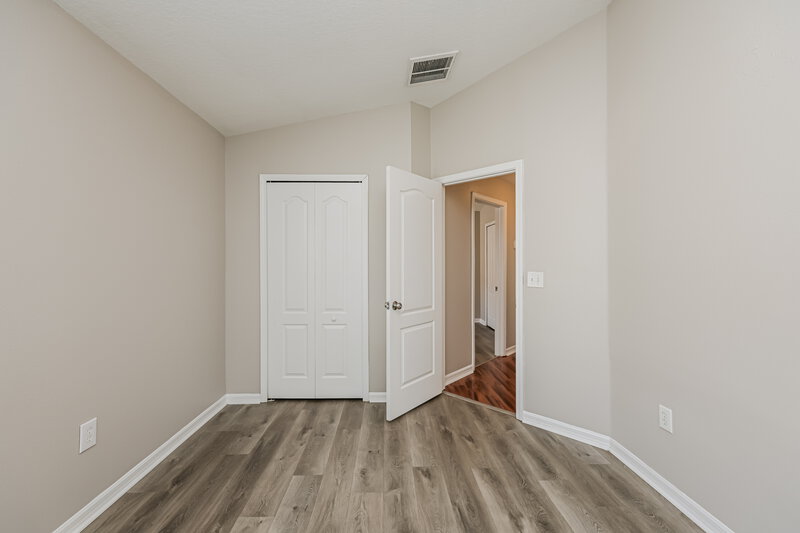 1,985/Mo, 12724 Evington Point Dr Riverview, FL 33579 Bedroom View 3