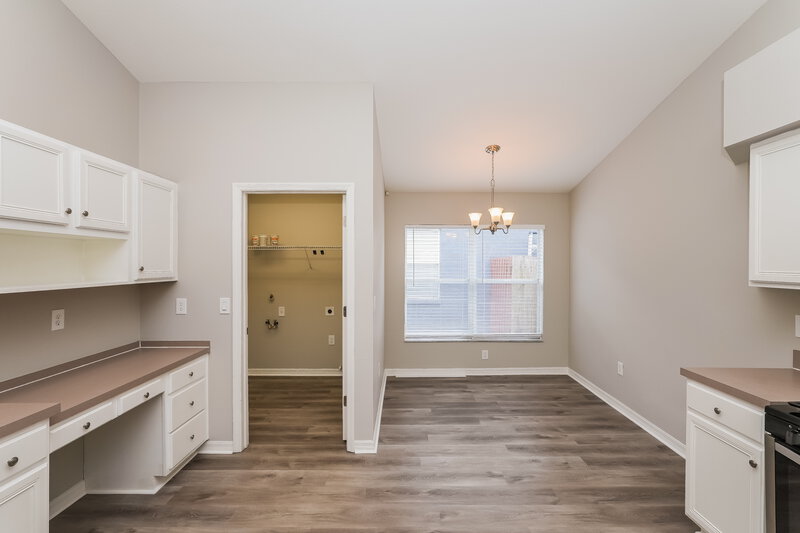 2,080/Mo, 6814 Monarch Park Dr Apollo Beach, FL 33572 Dining Room View