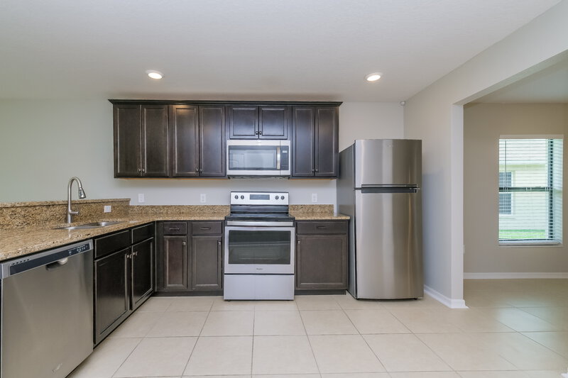 1,815/Mo, 30134 Fedora Cir Brooksville, FL 34602 Kitchen View
