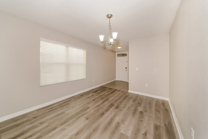 2,095/Mo, 10126 Geese Trail Cir Sun City Center, FL 33573 Dining Room View