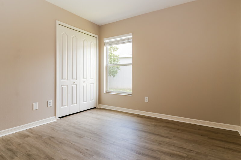 2,380/Mo, 18134 Leafwood Cir Lutz, FL 33558 Bedroom View 3
