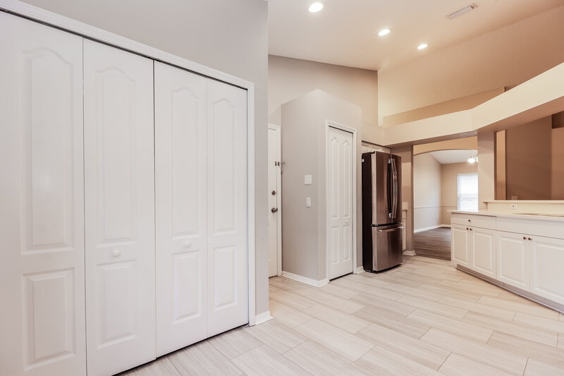 2,550/Mo, 29611 Birds Eye Dr Wesley Chapel, FL 33543 Breakfast Nook View