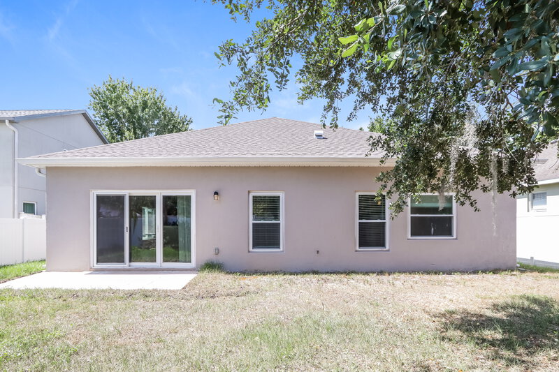 2,360/Mo, 6221 Desert Peace Ave Land O' Lakes, FL 34639 Rear View