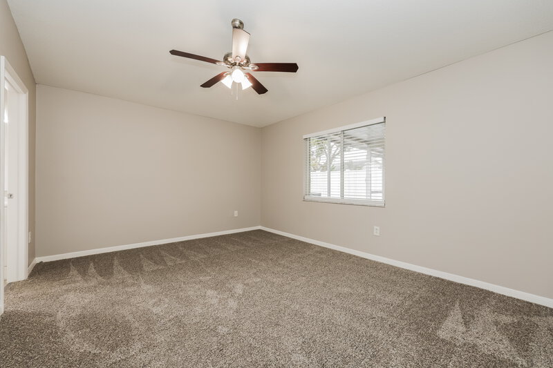 2,220/Mo, 1209 Alpine Lake Dr Brandon, FL 33511 Main Bedroom View
