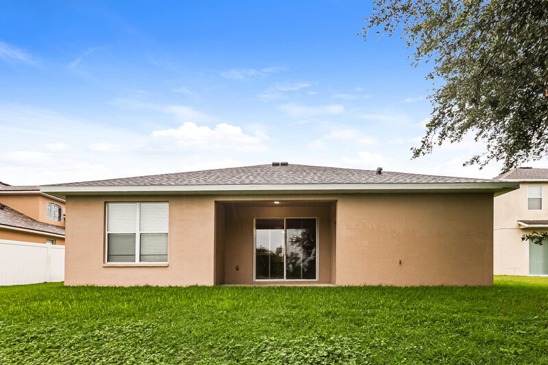 2,505/Mo, 427 Dunaway Dr Valrico, FL 33594 Rear View 2