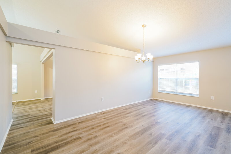 4,310/Mo, 1434 Lakehurst Way Brandon, FL 33511 Dining Room View