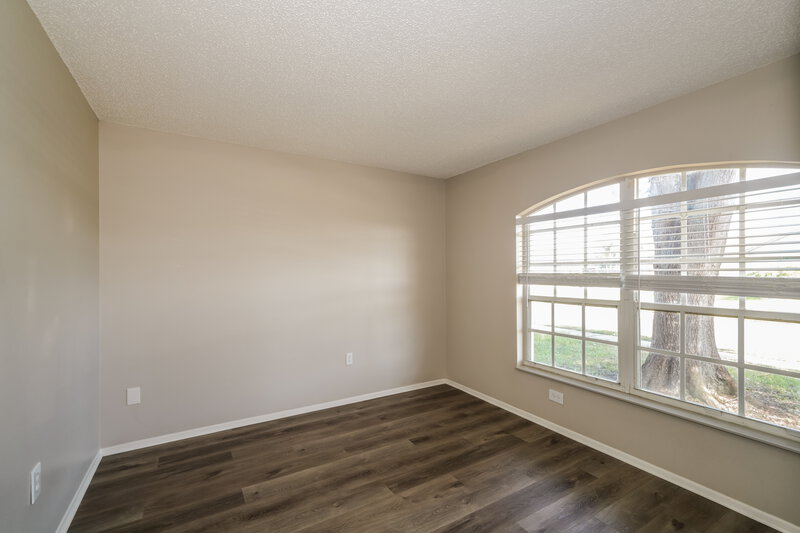 2,555/Mo, 1434 Lakehurst Way Brandon, FL 33511 Bedroom View